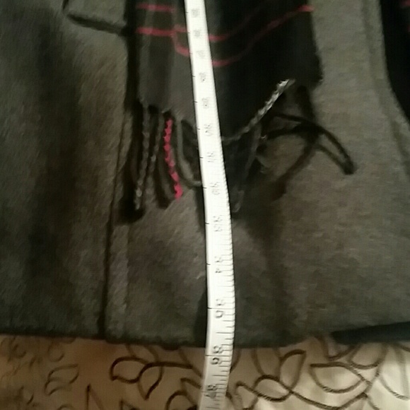 Ladies wool coat, gray very warm - Picture 4 of 4